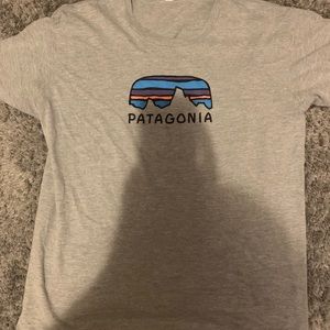 PATAGONIA SHIRT GRAY MEDIUM